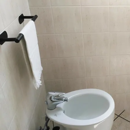 Grigna Casa Della Quiete Lecco Апартаменты *